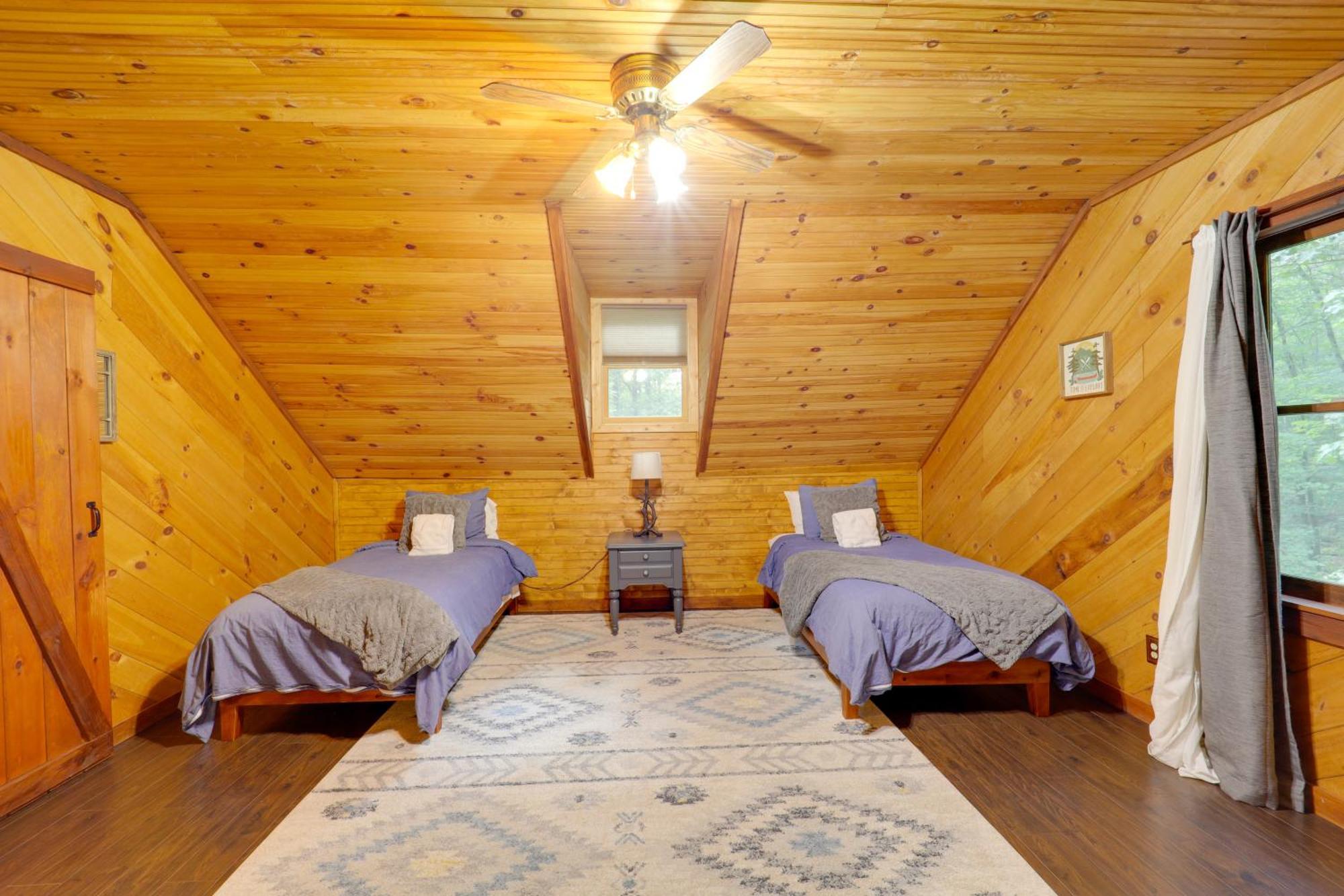 Gorgeous Boone Area Cabin With 2 Decks And Fireplaces! Fleetwood Exterior photo
