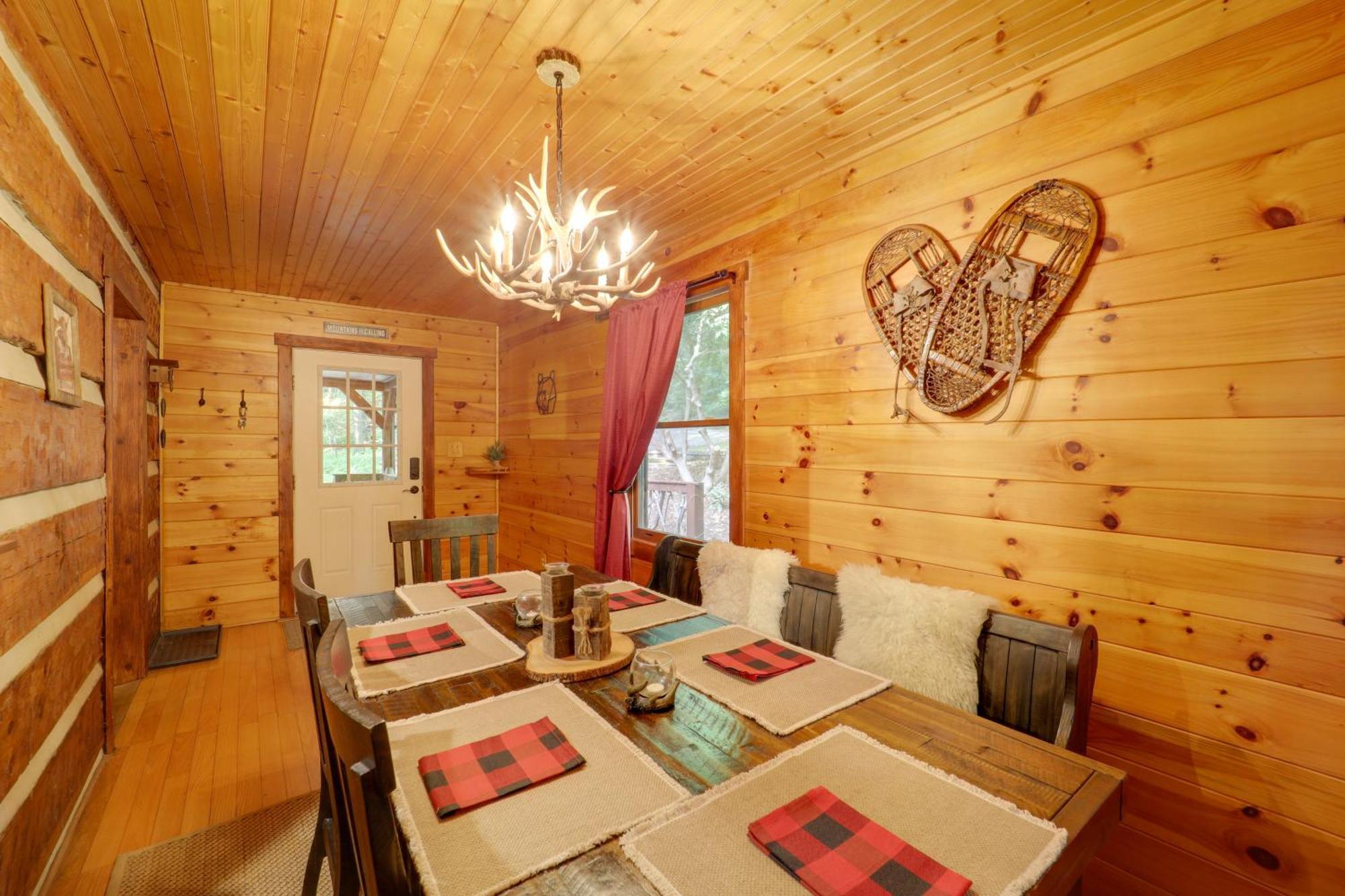 Gorgeous Boone Area Cabin With 2 Decks And Fireplaces! Fleetwood Exterior photo